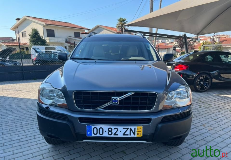 2005' Volvo Xc-90 photo #2