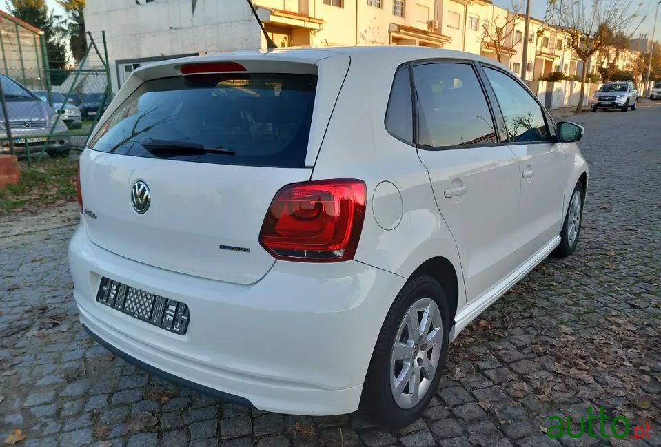 2012' Volkswagen Polo photo #4