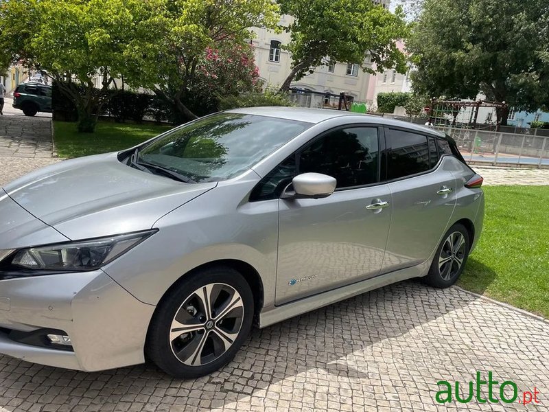 2019' Nissan Leaf N-Connecta photo #4