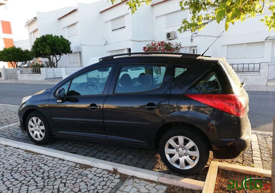 2008' Peugeot 207 Sw photo #1