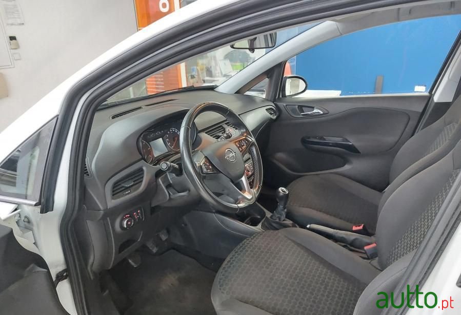 2017' Opel Corsa photo #5