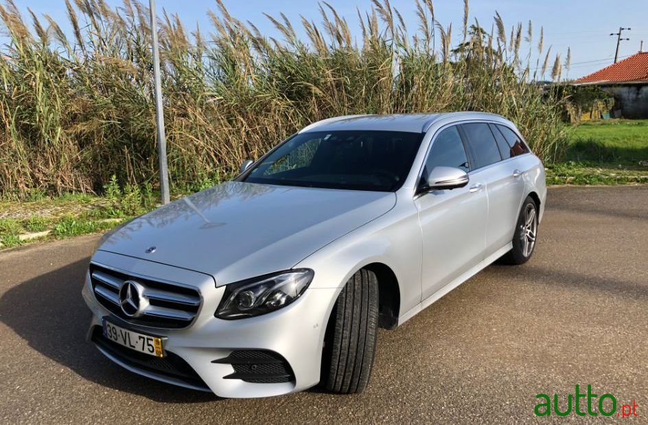 2018' Mercedes-Benz E-220 photo #2