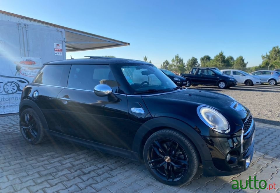 2016' MINI Cooper photo #4