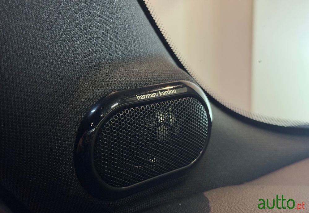 2018' MINI Cooper photo #6