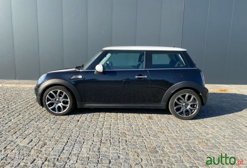 2008' MINI Cooper D photo #5