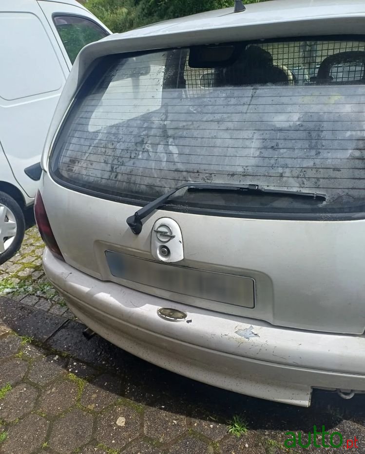 1999' Opel Corsa 1.5 Td photo #2