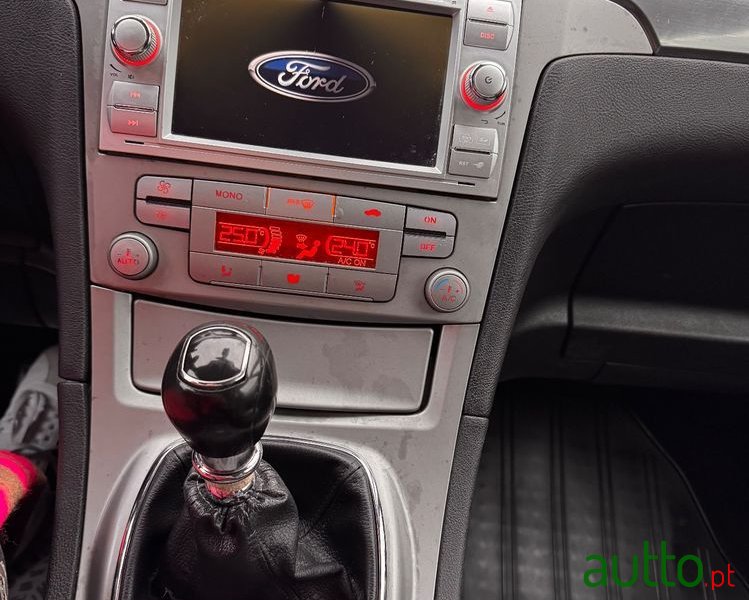 2007' Ford S-Max photo #5