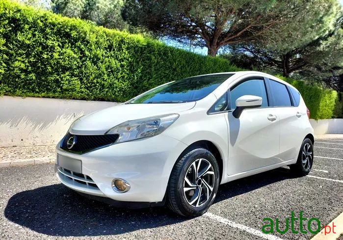 2015' Nissan Note photo #1