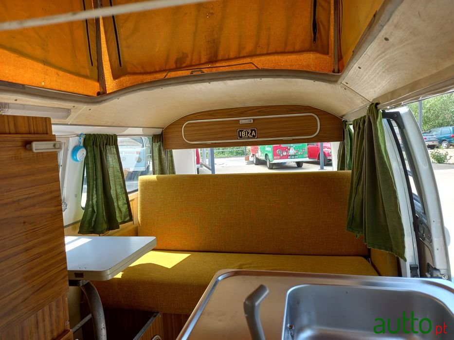 1973' Volkswagen Westfalia photo #6
