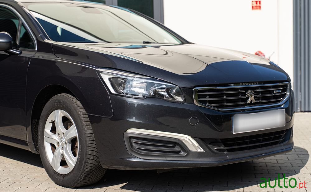 2015' Peugeot 508 photo #3