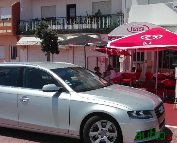 2010' Audi A4 Avant photo #1