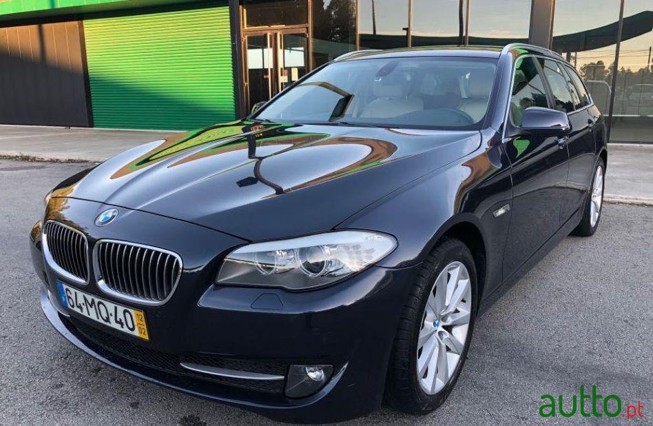 2012' BMW 525 D Auto photo #2