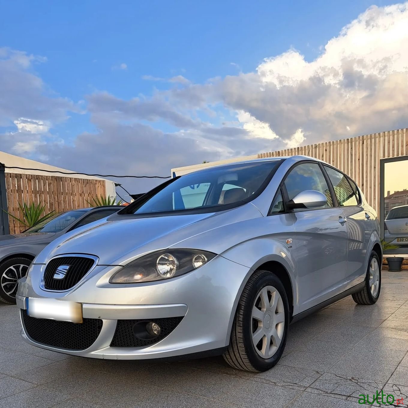 2006' SEAT Toledo photo #2