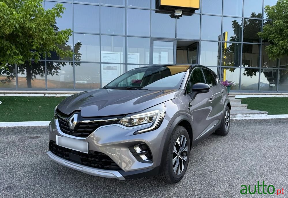 2023' Renault Captur 1.0 Tce Rs Line photo #3