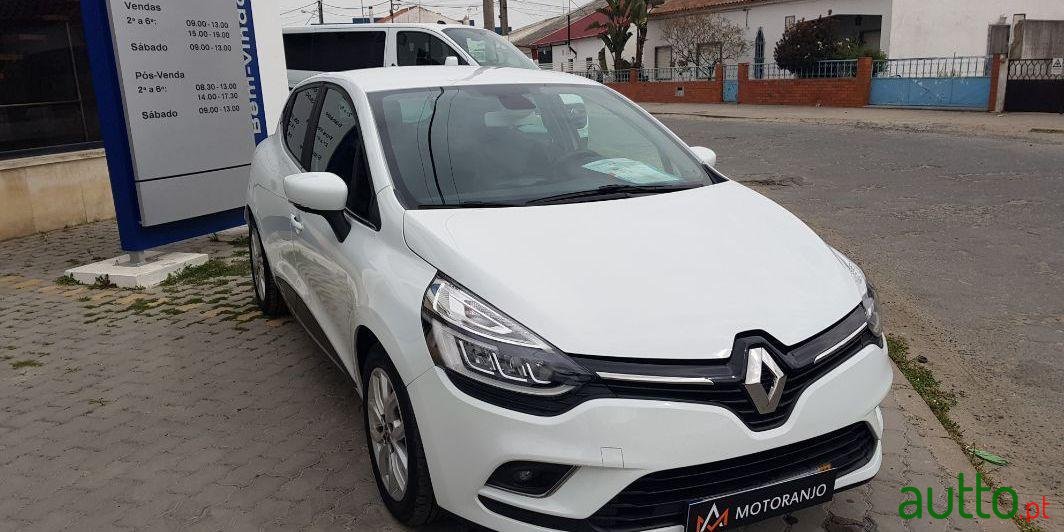 2018' Renault Clio photo #1