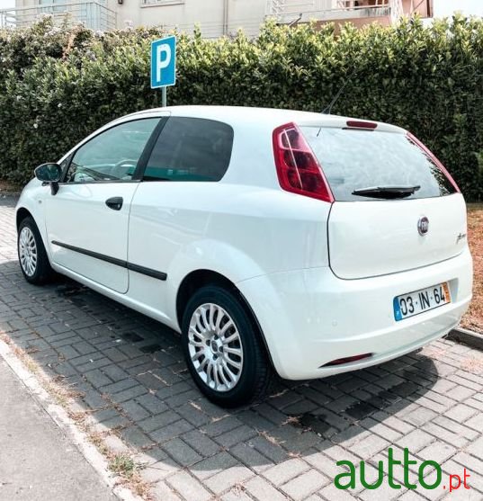 2009' Fiat Punto 1.3 Multijet photo #6