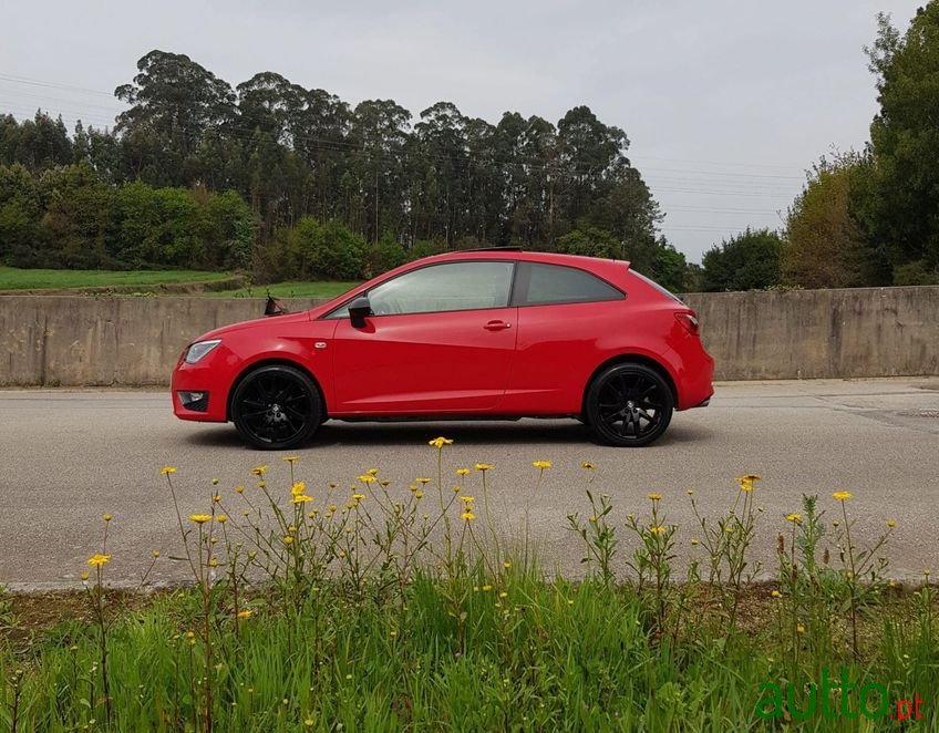 2016' SEAT Ibiza photo #3