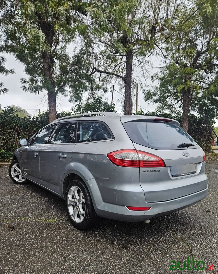 2009' Ford Mondeo Sw photo #5