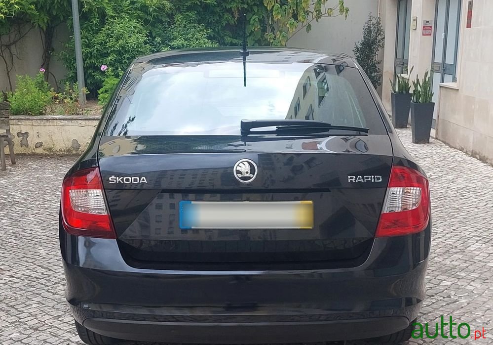 2018' Skoda Rapid 1.6 Tdi Active photo #3