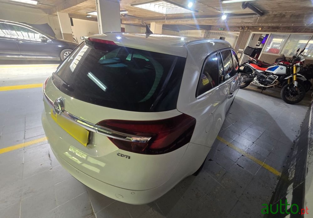 2016' Opel Insignia Sports Tourer photo #5