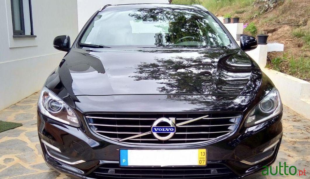 2013' Volvo V60 photo #5