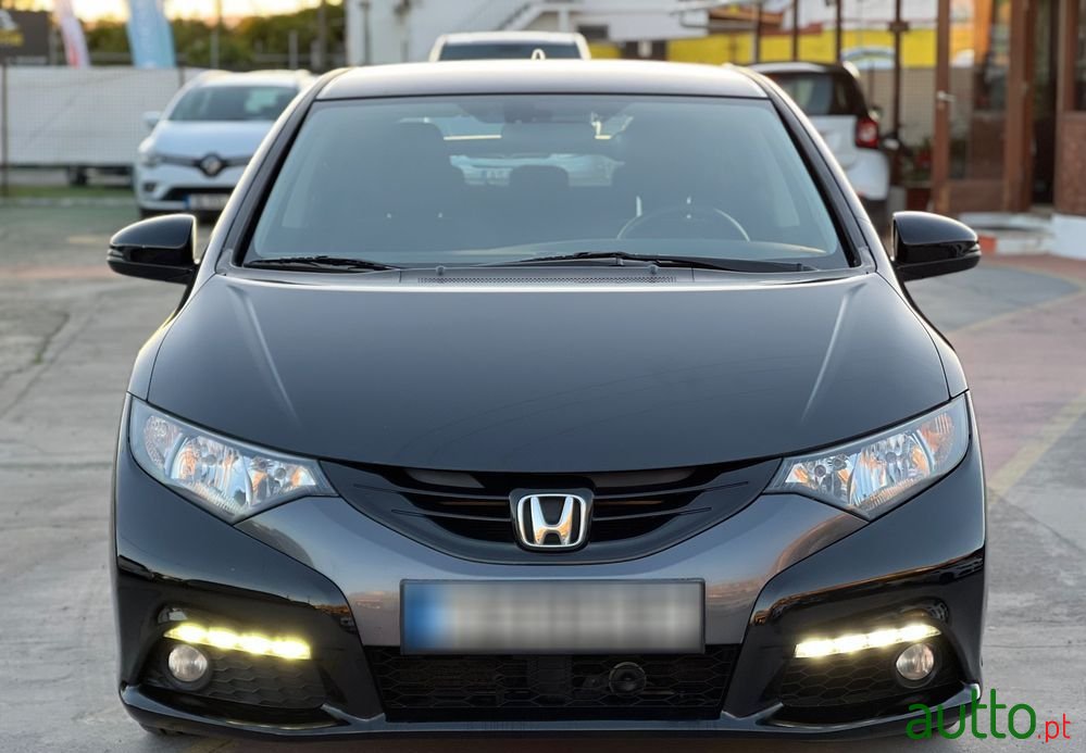 2013' Honda Civic 1.6 I-Dtec Sport photo #6