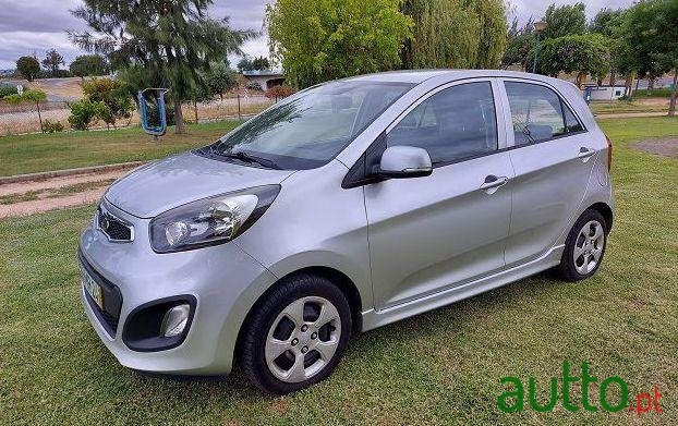 2012' Kia Picanto photo #3