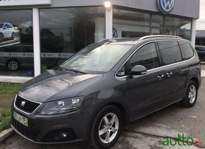 2011' SEAT Alhambra 2.0 Tdi Style Dsg photo #1