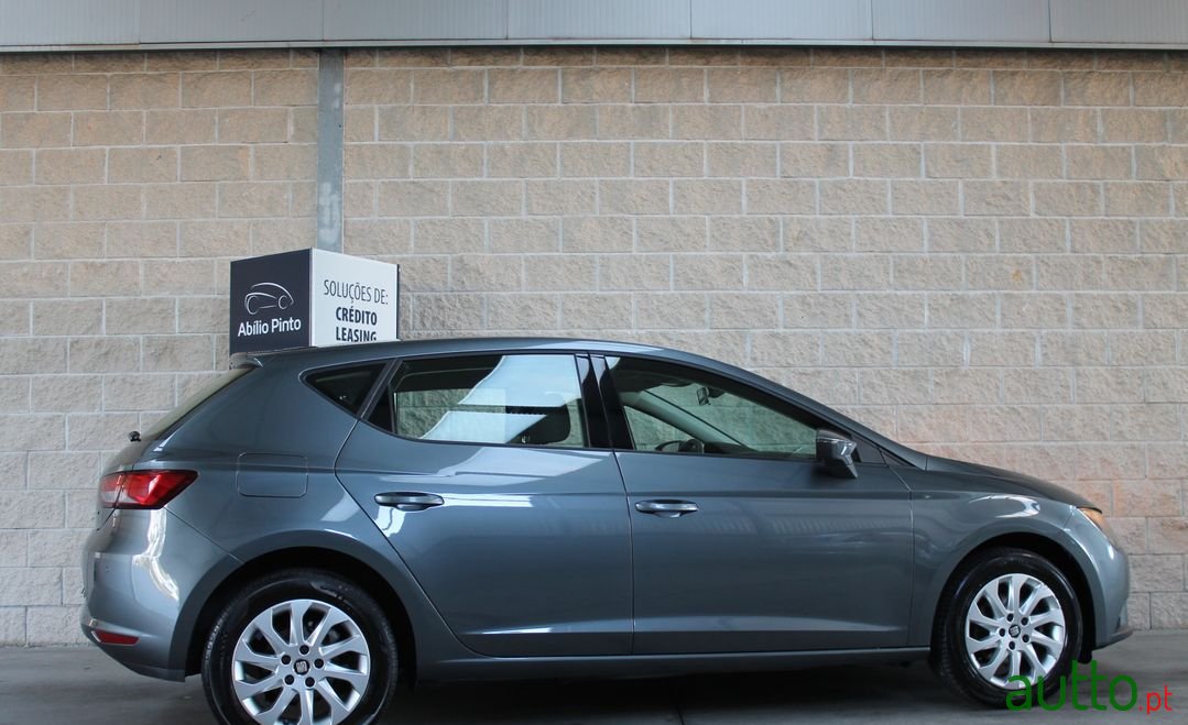 2014' SEAT Leon photo #4