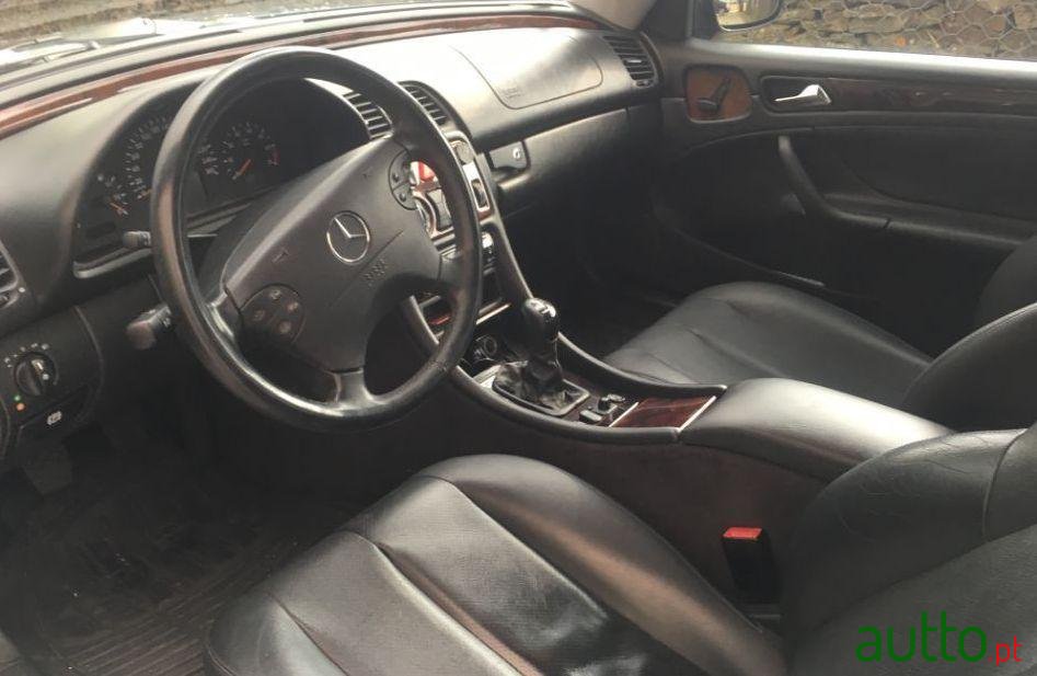 2002' Mercedes-Benz Clk-200 Kompressor (W208) photo #1