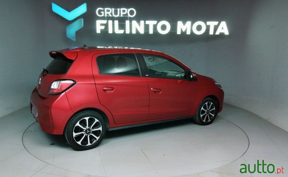 2024' Mitsubishi Space Star photo #2