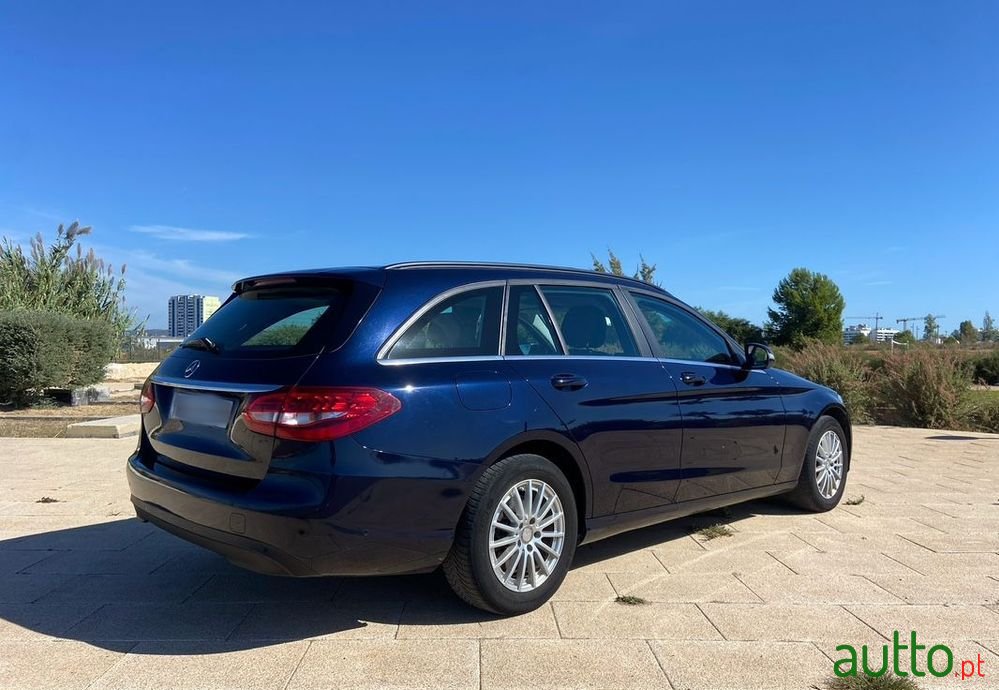 2014' Mercedes-Benz C 200 photo #6