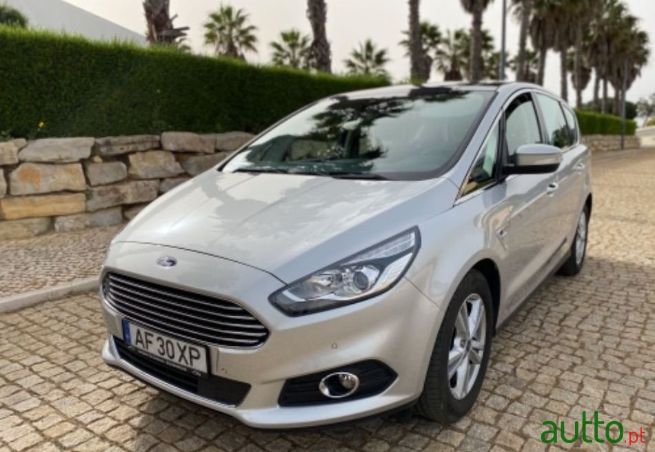 2017' Ford S-Max photo #4