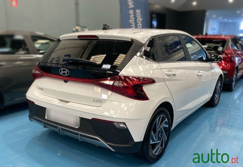 2023' Hyundai i20 1.2 Mpi Comfort photo #3