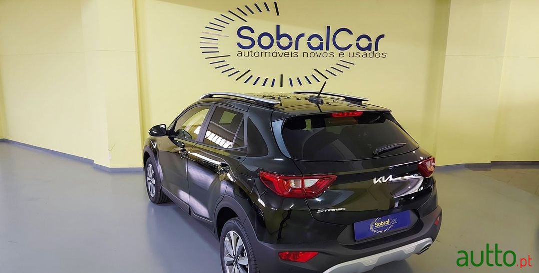 2021' Kia Stonic photo #6