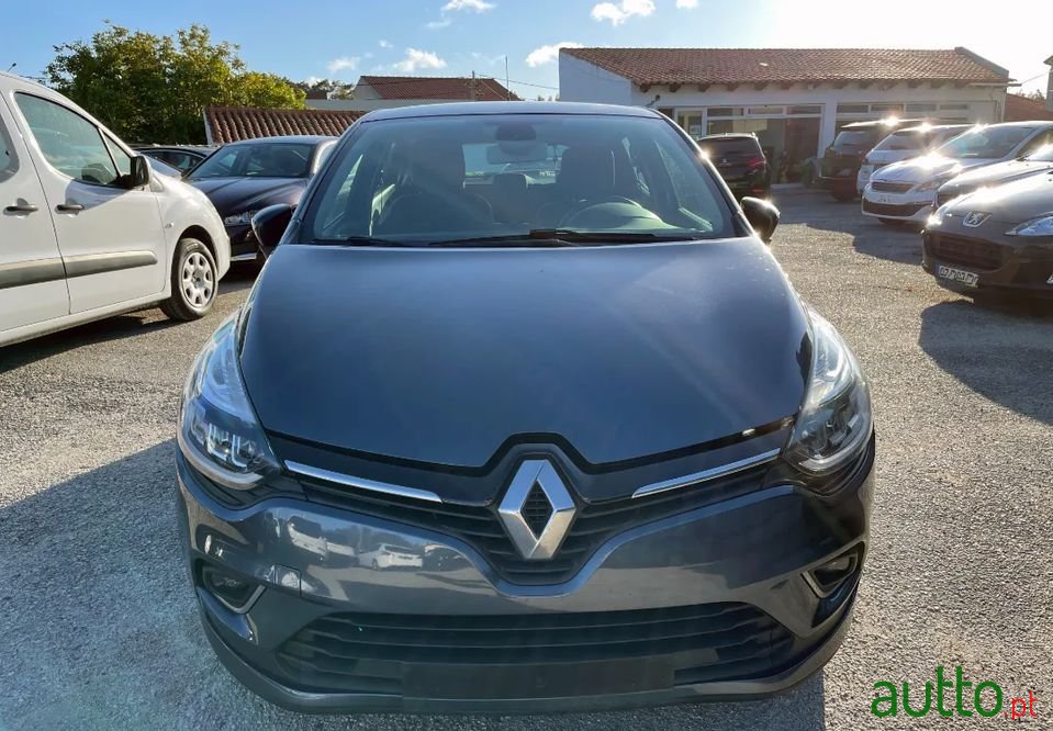 2016' Renault Clio photo #4