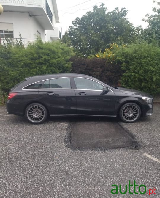 2017' Mercedes-Benz Cla-200 photo #2