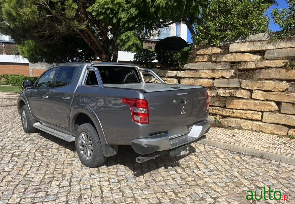 2019' Mitsubishi L200 photo #3