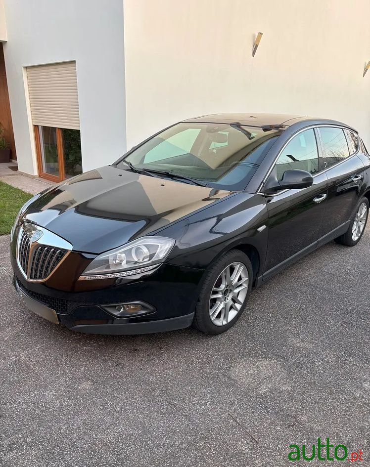 2010' Lancia Delta photo #4