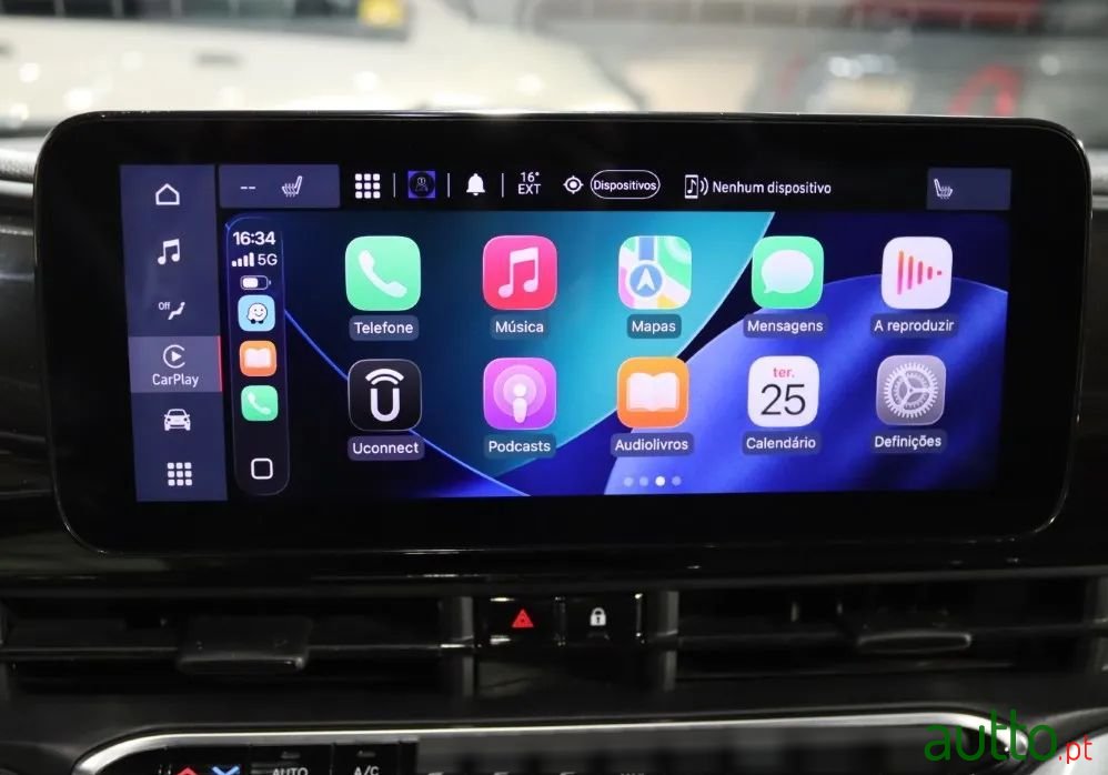 2023' Fiat 500E C Icon photo #6