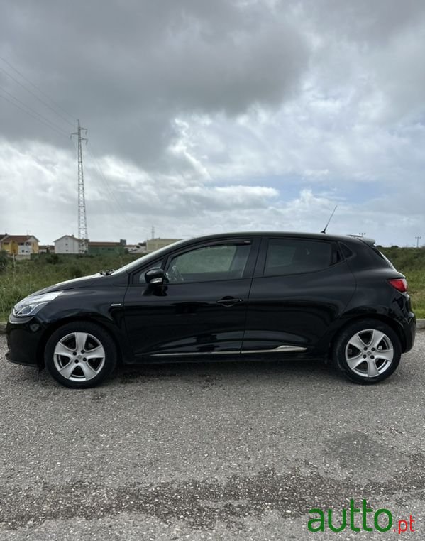 2016' Renault Clio photo #3