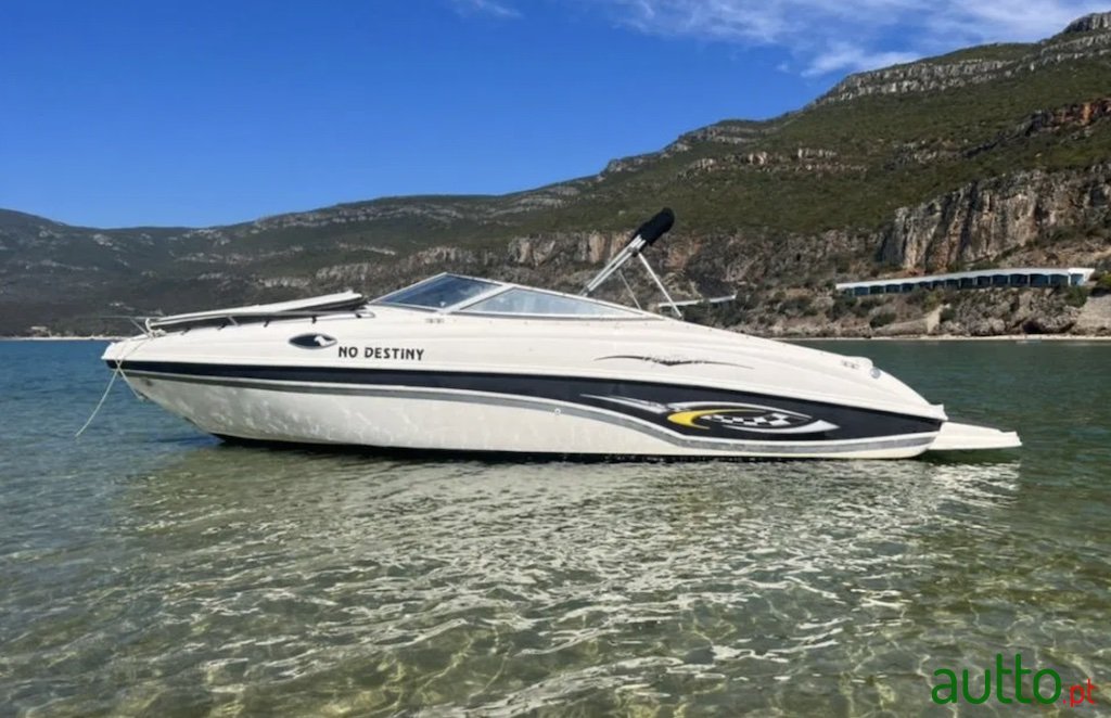 2001' Rinker 232 Captiva cuddly photo #1