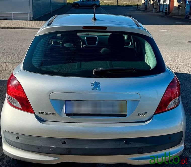 2010' Peugeot 207 photo #4