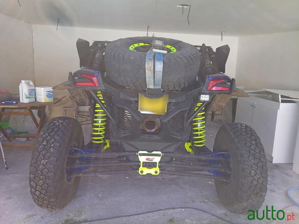 2018' CAM Rhino photo #6