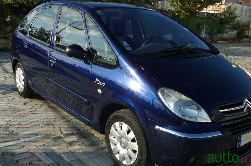 2005' Citroen C4 Picasso photo #1