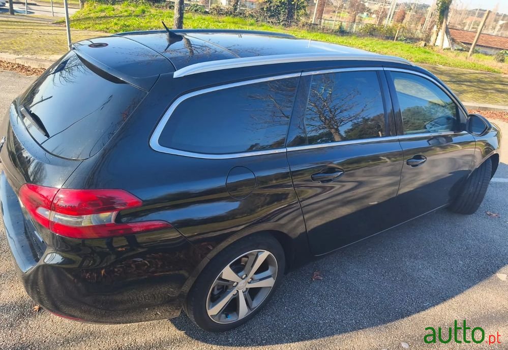 2016' Peugeot 308 Sw photo #3