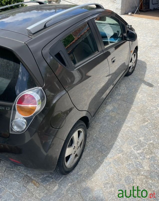 2010' Chevrolet Spark photo #5