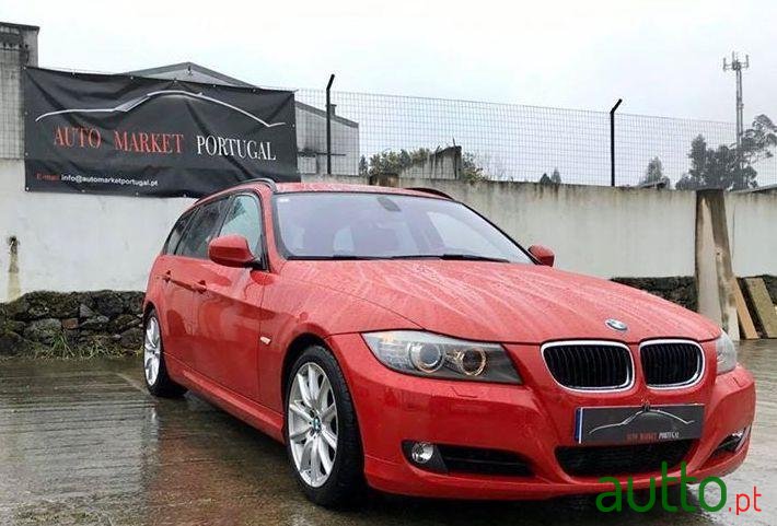 2011' BMW 318 D Pack Sport Gps photo #4