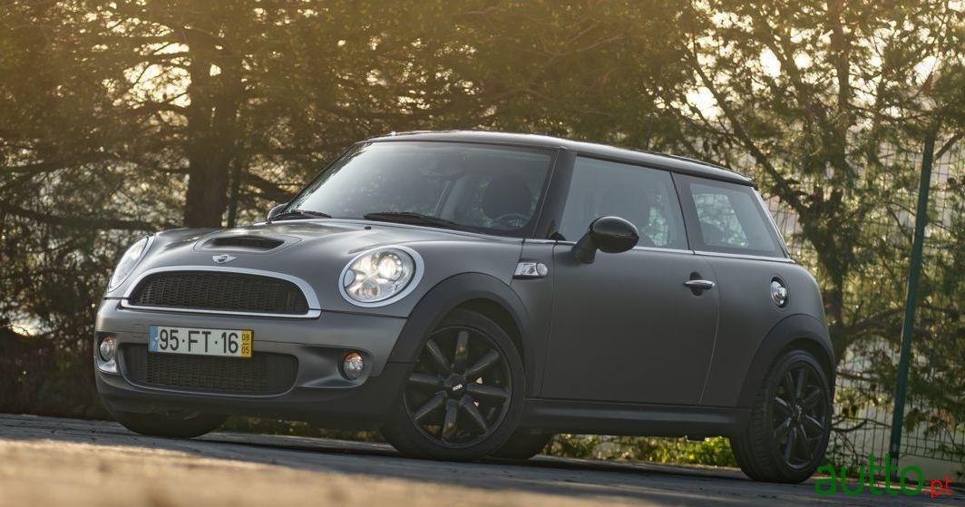 2008' MINI Cooper S Nacional photo #2