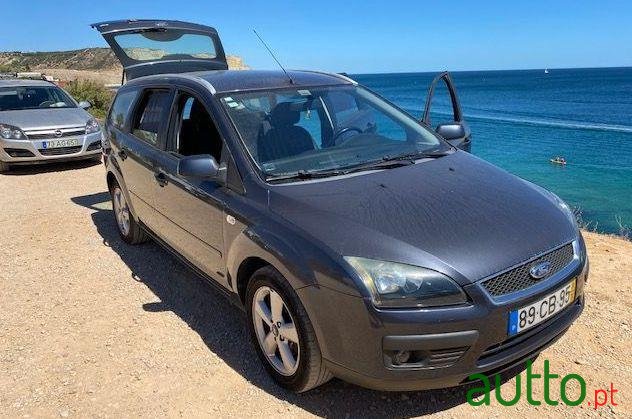 2006' Ford Focus Sw photo #5